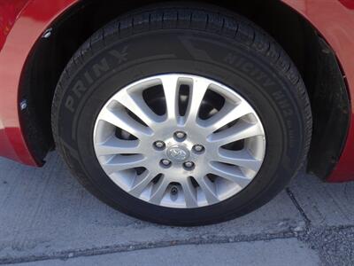 2009 Toyota Sienna XLE  3.5L V6 FWD - Photo 32 - Cincinnati, OH 45255