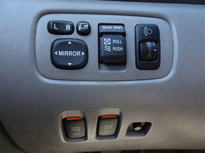 2009 Toyota Sienna XLE  3.5L V6 FWD - Photo 24 - Cincinnati, OH 45255