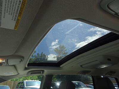2009 Toyota Sienna XLE  3.5L V6 FWD - Photo 25 - Cincinnati, OH 45255