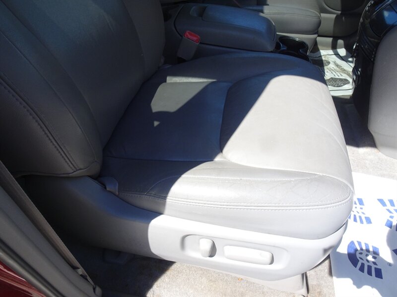 2009 Toyota Sienna XLE 3.5L V6 FWD - Photo 29 - Cincinnati, OH 45255