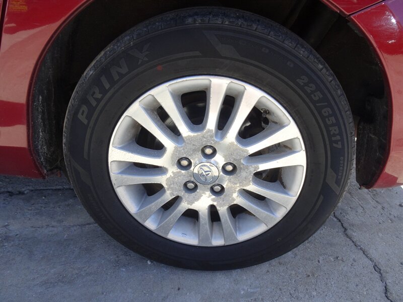 2009 Toyota Sienna XLE 3.5L V6 FWD - Photo 31 - Cincinnati, OH 45255