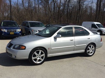 2006 Nissan Sentra SE-R   - Photo 3 - Cincinnati, OH 45255