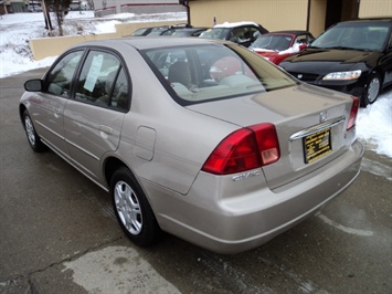 2002 Honda Civic LX   - Photo 4 - Cincinnati, OH 45255