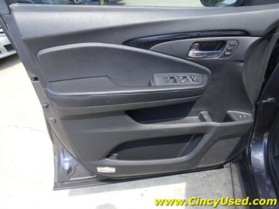2017 Honda Pilot Touring   - Photo 27 - Cincinnati, OH 45255