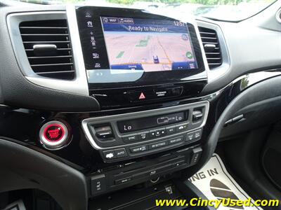 2017 Honda Pilot Touring   - Photo 19 - Cincinnati, OH 45255