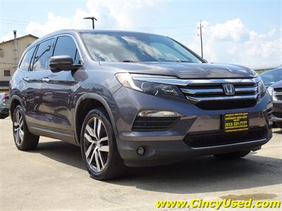 2017 Honda Pilot Touring   - Photo 5 - Cincinnati, OH 45255