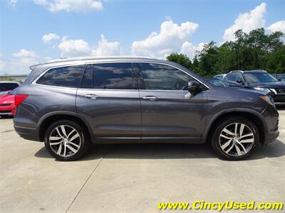 2017 Honda Pilot Touring   - Photo 6 - Cincinnati, OH 45255