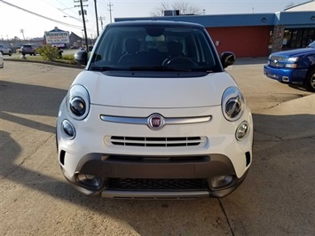 2014 FIAT 500L Trekking   - Photo 16 - Cincinnati, OH 45255