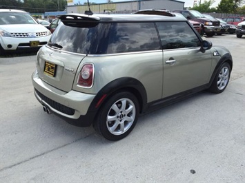 2008 MINI Cooper S   - Photo 6 - Cincinnati, OH 45255