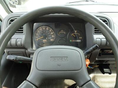 1997 Isuzu NPR   - Photo 13 - Cincinnati, OH 45255