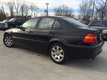 2003 BMW 3 Series 325xi   - Photo 12 - Cincinnati, OH 45255