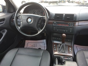 2003 BMW 3 Series 325xi   - Photo 7 - Cincinnati, OH 45255