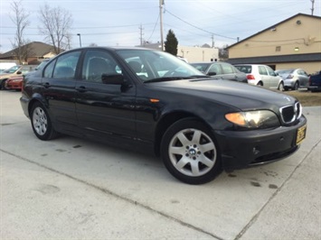2003 BMW 3 Series 325xi   - Photo 10 - Cincinnati, OH 45255