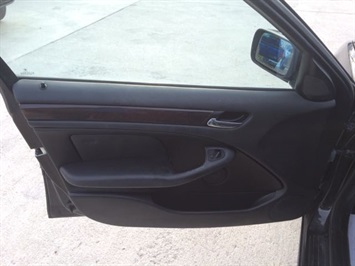 2003 BMW 3 Series 325xi   - Photo 21 - Cincinnati, OH 45255