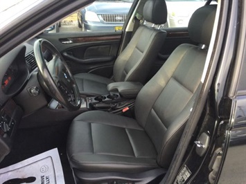 2003 BMW 3 Series 325xi   - Photo 14 - Cincinnati, OH 45255