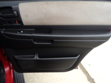 2002 Dodge Durango R/T Sport 5.9L   - Photo 23 - Cincinnati, OH 45255