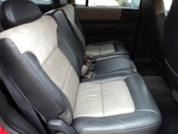 2002 Dodge Durango R/T Sport 5.9L   - Photo 9 - Cincinnati, OH 45255