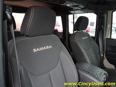 2017 Jeep Wrangler Unlimited Sahara   - Photo 16 - Cincinnati, OH 45255