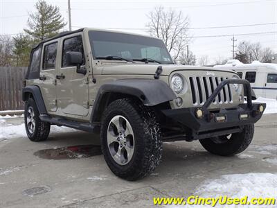 2017 Jeep Wrangler Unlimited Sahara   - Photo 4 - Cincinnati, OH 45255