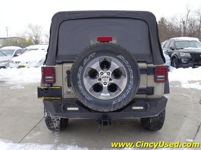 2017 Jeep Wrangler Unlimited Sahara   - Photo 23 - Cincinnati, OH 45255