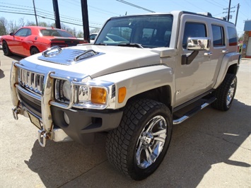 2007 Hummer H3 Luxury   - Photo 9 - Cincinnati, OH 45255