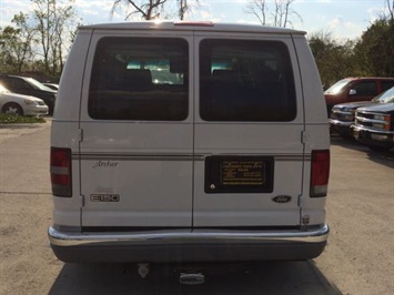 2000 FORD E150 ECONOLINE   - Photo 5 - Cincinnati, OH 45255