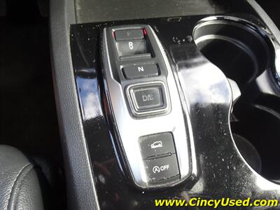 2016 Honda Pilot Touring   - Photo 18 - Cincinnati, OH 45255
