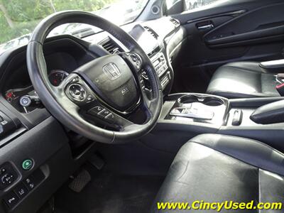 2016 Honda Pilot Touring   - Photo 12 - Cincinnati, OH 45255
