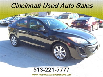 2010 Mazda MAZDA3 i Sport   - Photo 1 - Cincinnati, OH 45255