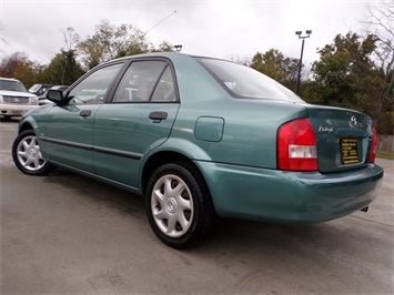 2002 MAZDA PROTEGE   - Photo 12 - Cincinnati, OH 45255