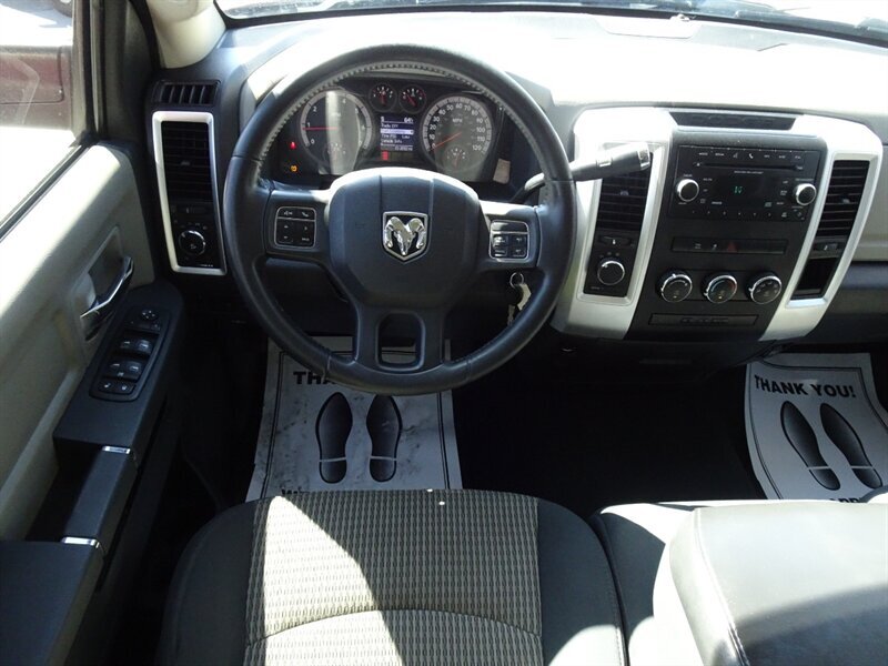 2012 RAM Ram Pickup 1500 Outdoorsman  5.7L HEMI V8 4X4 - Photo 12 - Cincinnati, OH 45255