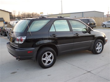 2003 Lexus RX 300   - Photo 6 - Cincinnati, OH 45255