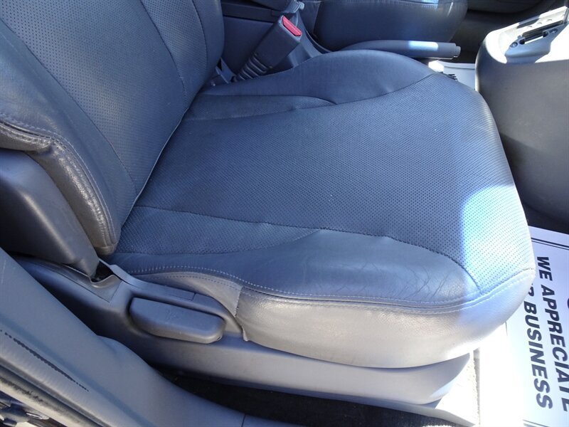 2005 Hyundai Tucson GLS - Photo 22 - Cincinnati, OH 45255