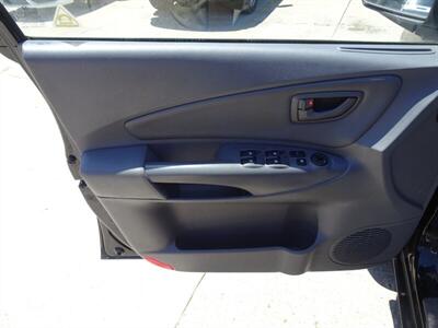 2005 Hyundai Tucson GLS - Photo 17 - Cincinnati, OH 45255