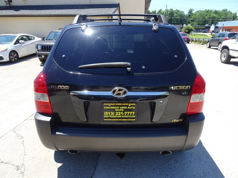 2005 Hyundai Tucson GLS - Photo 4 - Cincinnati, OH 45255