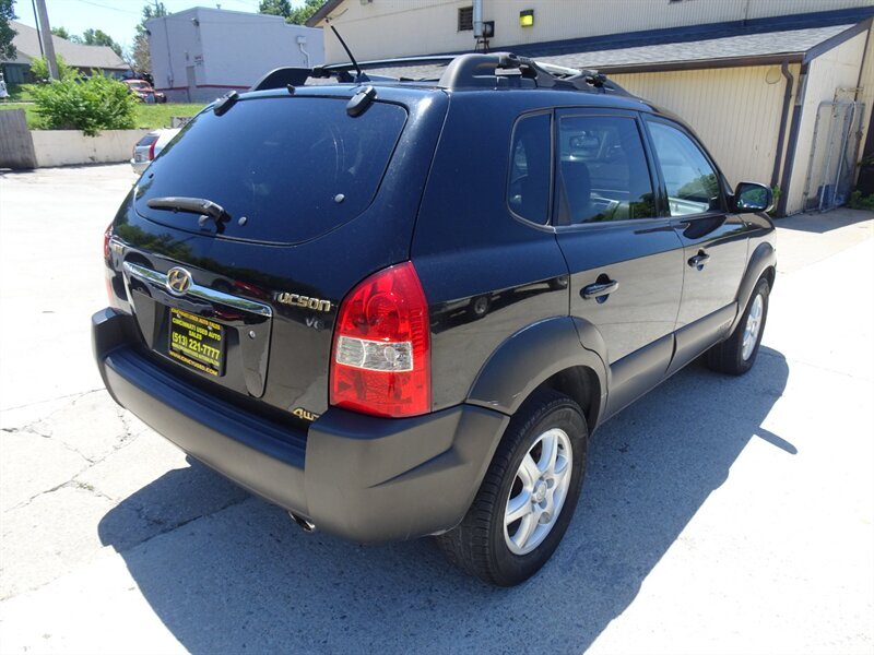2005 Hyundai Tucson GLS - Photo 3 - Cincinnati, OH 45255