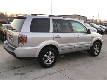 2006 Honda Pilot EX-L w/Navi   - Photo 6 - Cincinnati, OH 45255