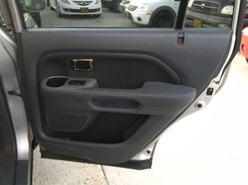 2006 Honda Pilot EX-L w/Navi   - Photo 27 - Cincinnati, OH 45255