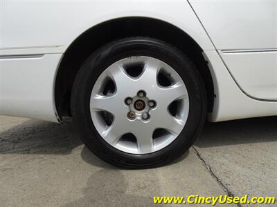 2002 Lexus LS 430   - Photo 31 - Cincinnati, OH 45255