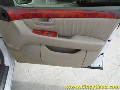 2002 Lexus LS 430   - Photo 29 - Cincinnati, OH 45255