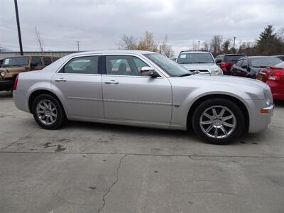 2006 Chrysler 300 C  5.7L HEMI V8 RWD - Photo 5 - Cincinnati, OH 45255