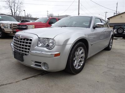 2006 Chrysler 300 C  5.7L HEMI V8 RWD - Photo 3 - Cincinnati, OH 45255