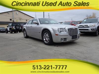 2006 Chrysler 300 C  5.7L HEMI V8 RWD - Photo 1 - Cincinnati, OH 45255