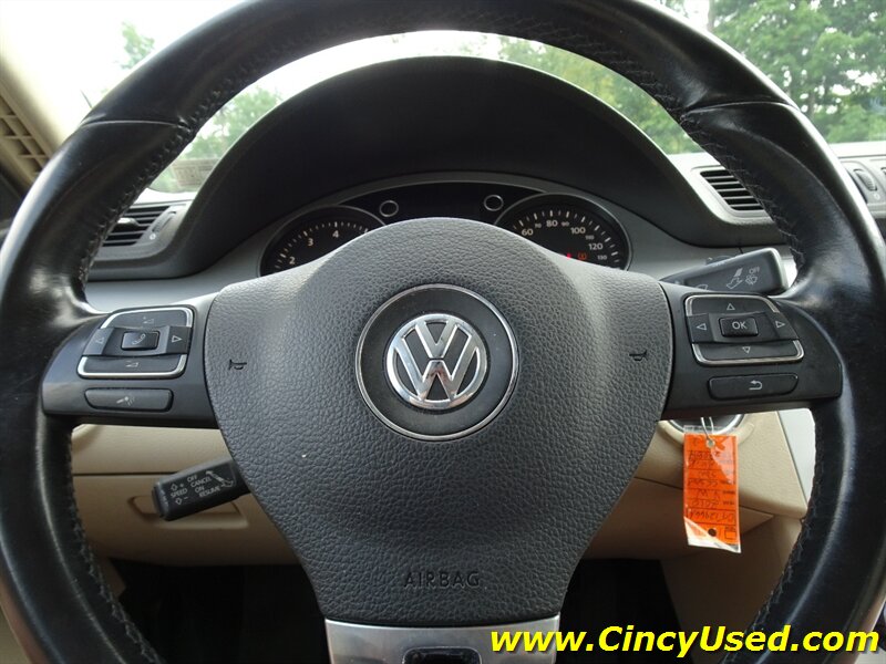 2010 Volkswagen CC Sport - Photo 20 - Cincinnati, OH 45255