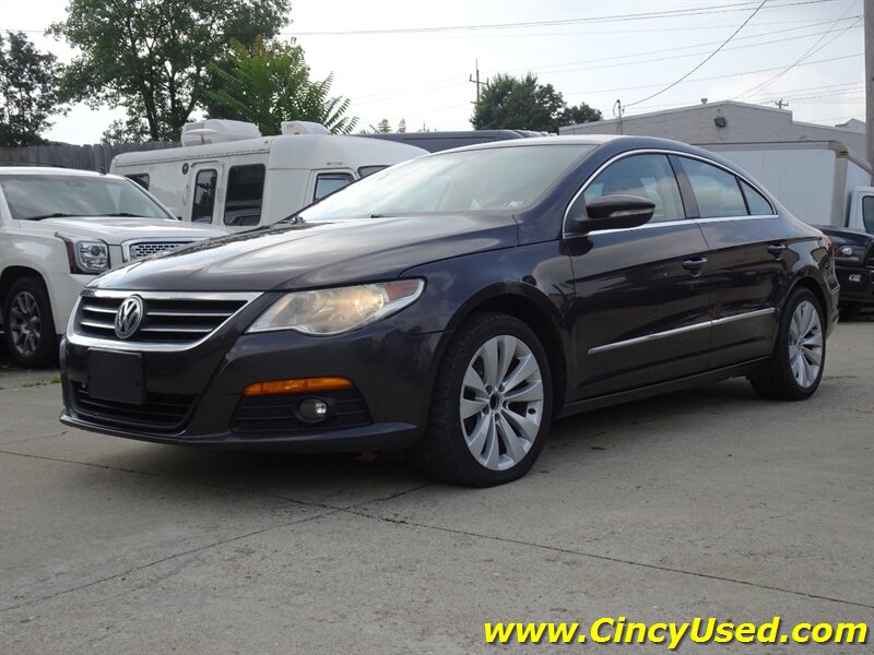 2010 Volkswagen CC Sport - Photo 3 - Cincinnati, OH 45255