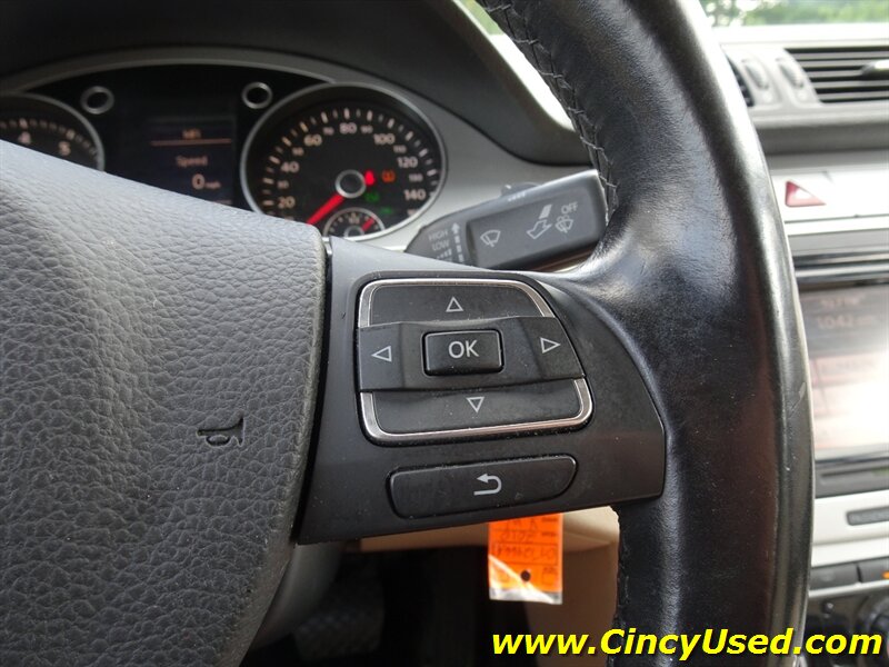 2010 Volkswagen CC Sport - Photo 22 - Cincinnati, OH 45255