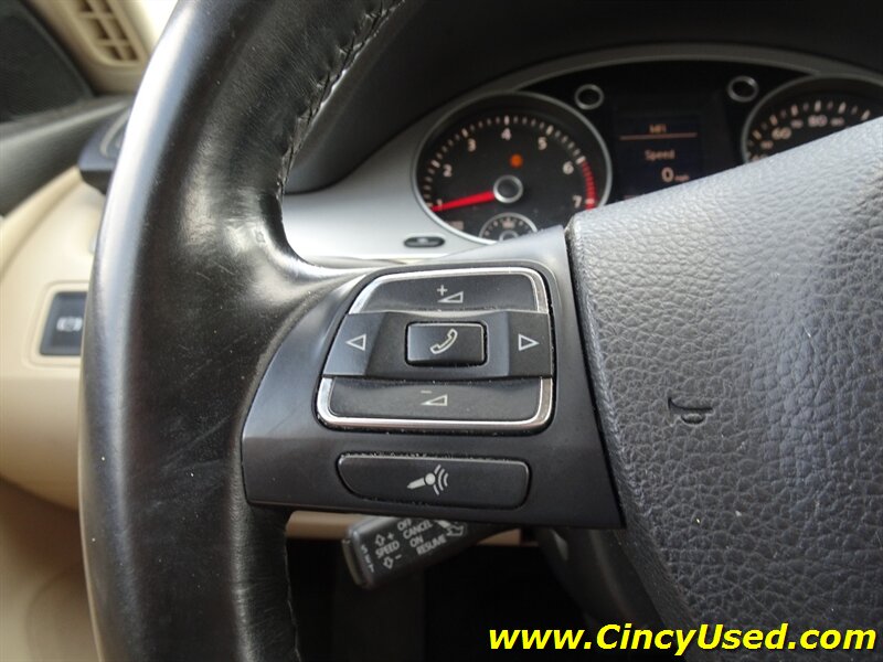 2010 Volkswagen CC Sport - Photo 21 - Cincinnati, OH 45255