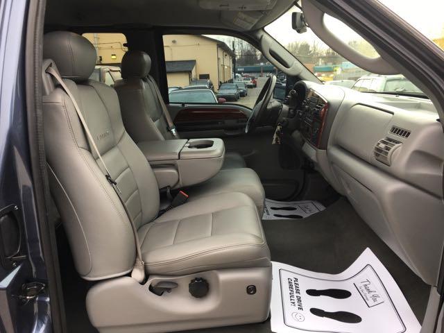 2006 Ford F-350 Super Duty Lariat   - Photo 8 - Cincinnati, OH 45255