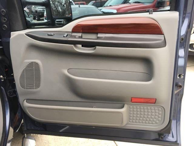 2006 Ford F-350 Super Duty Lariat   - Photo 22 - Cincinnati, OH 45255