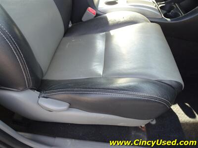 2013 Toyota Tacoma V6   - Photo 28 - Cincinnati, OH 45255
